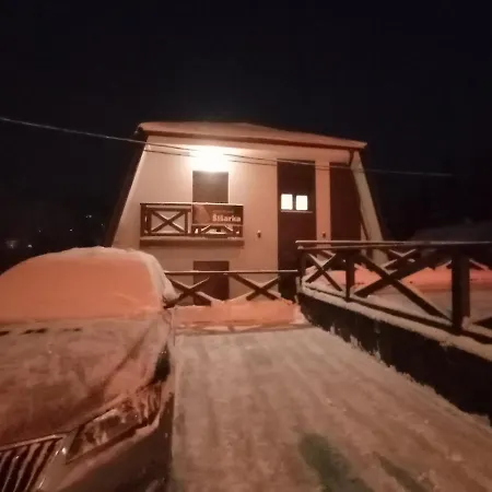 Apartament Sisarka *